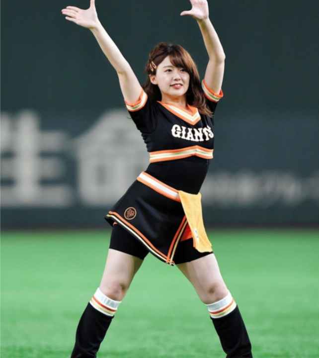 尾崎里紗のかわいいチアガール画像！体重増加の原因や太った前後比較！
