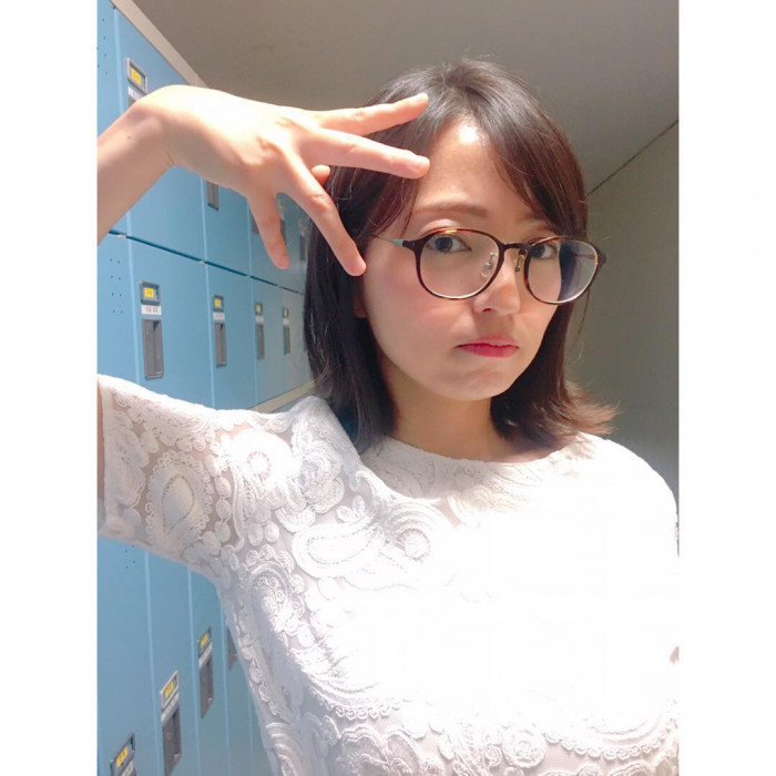 シブ5時 福岡良子のメガネ姿がかわいい なぜあんなに眼鏡がデカい
